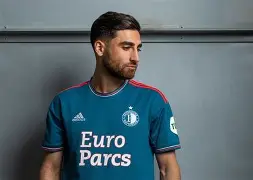 曼城丢三球被费耶诺德追平