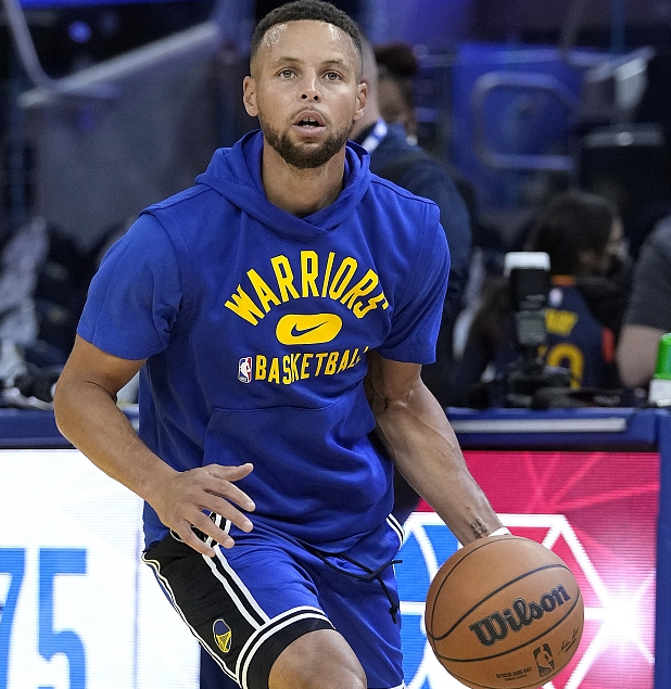 星空体育官网-库里致命失误